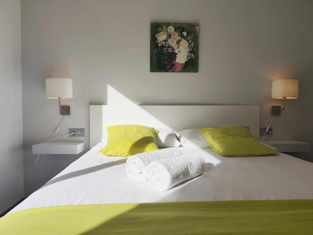 Mazi Apartments Nest Mataró Exteriör bild